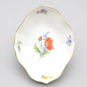 Meissen, malá miska, porcelán, barevné květy, se zlatým okrajem, ruční malba, 2. jakost, kolem 1920