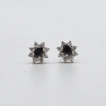 HERMAN SIERSBØL. STERVORMIGE OORSTOPPEN, OVALE SAFIEREN EN ZIRKOON, STERLING ZILVER, VINTAGE.