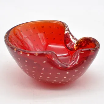 Barovier & Toso. Murano designschaal, studioglas, Sommerso, Bullicante, Italië, circa 1950.