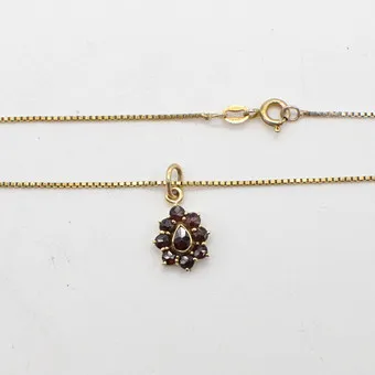 Designer collier met almandijn hanger, zetting en Venetiaanse ketting van verguld sterlingzilver, circa 1950.