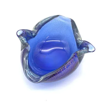 ARCHIMEDE SEGUSO. MURANO VINTAGE MIDCENTURY GLASSCHALE VON UM 1950 MIT BLATTGOLDEINLAGE.