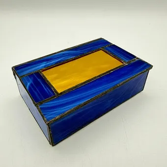 Sieradendoos van kunstglas & tin blauw goud.