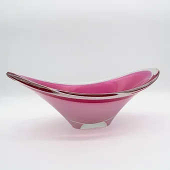 PAUL KEDELV. DESIGNER BOWL COQUILLE BY PAUL KEDELEV FOR FLYGSFORS/SWEDEN AROUND 1955; SIGNED.