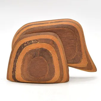 ELKE PALEIT (1950). ÉLÉPHANT ABSTRAIT, SCULPTURE EN BOIS, CONTREPLAQUÉ MULTIPLEX, SCULPTÉ À LA MAIN, FIN DU 20E SIÈCLE.