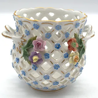 Dresden porcelain cachepot openwork with flowers.