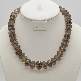 Collier designer avec quartz fumé, perles facettées, fermoir en argent sterling doré, vintage, "STE"
