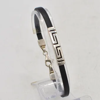 VINTAGE ARMBAND, STERLINGSILBER UND KUNSTLEDER, MIT VERSCHLUSS, CA. 18 CM, UM 2000.