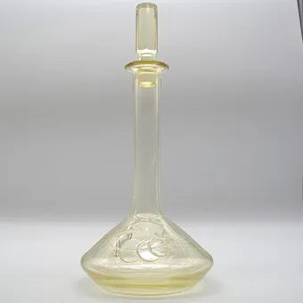 ART DECO GLAS KARAFFE BÖHMISCH UM 1920.