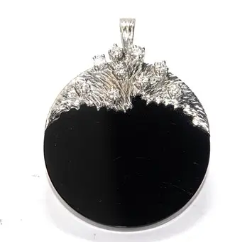 Přívěsek 585 zlato diamanty onyx ruční práce.