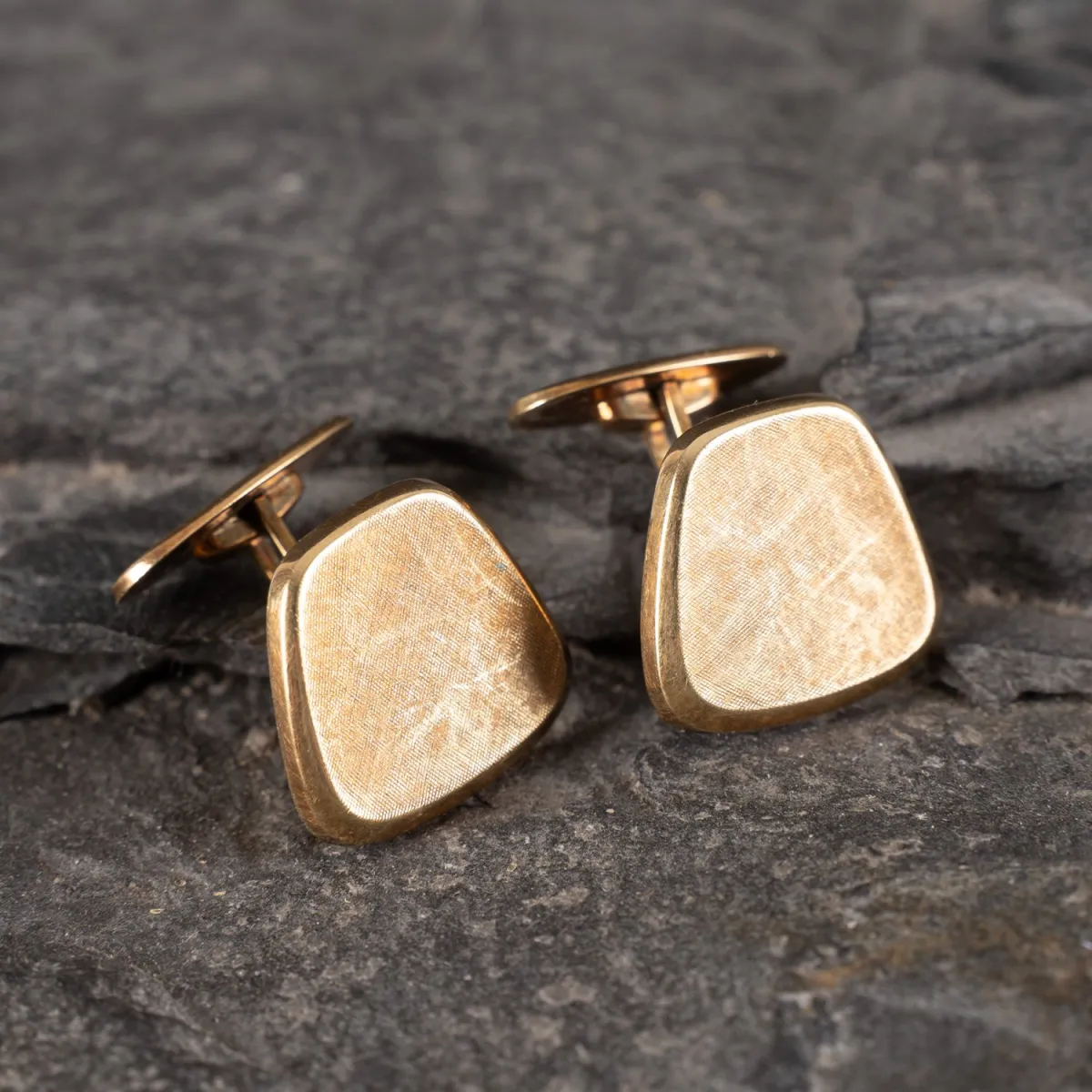 Paire de boutons de manchette Mid-Century, or jaune 14k/585, ensemble env. 8,5g, bon état porté.