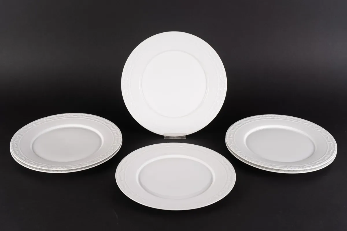 Set van 6 grote dinerborden, diameter elk ca. 29 cm, KPM Kurland, klassiek elegant wit porselein van het late 20e eeuw