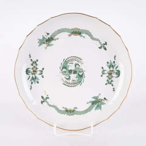 Talíř na dort, Meissen, značka mečů, 1. jakost, saský bílý porcelán s dekorem Zeleného draka a zlatem, průměr…