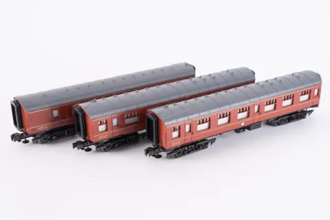 3x voiture voyageurs, 4 essieux, LIONEL, échelle 0, joué / non testé.