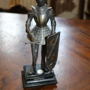 Ritterfigur aus Metall, Höhe 23cm