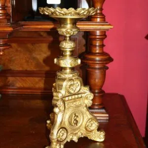 Bougeoir en laiton, H 41 cm