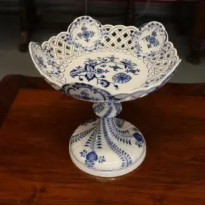 Coupe à fruits Meissen vers 1920, H 23cm Ø 24cm