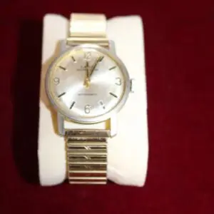 Montre-bracelet, LADO, antichoc, antimagnétique
