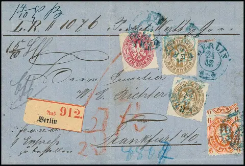 6 Pfge. rouge-orange, 1 Sgr. carmin et deux fois 3 Sgr. brun ocre sur lettre exprès de colis de valeur avec K2 bleu "Berlin" pour Francfort/Oder. L'unique lettre exprès de colis de valeur prussienne en état d'origine
