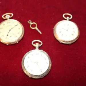 3 stříbrné kapesní hodinky kolem 1900, strojky běží
