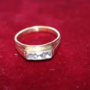 Bague femme or 333, taille 64, env. 3,1 grammes