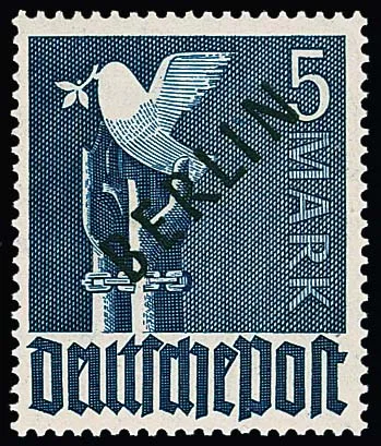5 Mk. Schwarzaufdruck in der seltenen Farbe schwärzlichultramarin tadellos postfrisch, es sollen bisher nur zwei Bögen dieser Farbe aufgetaucht sein und im…