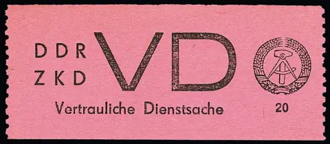 Служебная, «Vertrauliche Dienstsachen» ЦКД, 20 пф. чёрн./светло-лилово-розовая «VD», безупречная **, подпись Wittmann и аттестат Weigelt, редкая марка! Mi.…