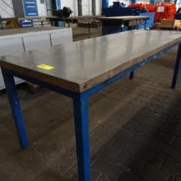 Table de travail