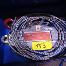 Cable puller