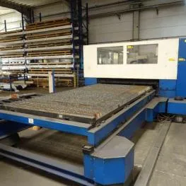 Laserschneidemaschine