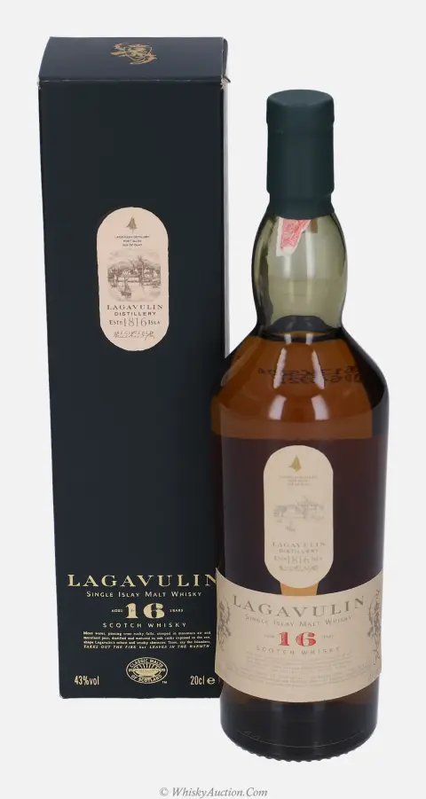 Lagavulin 16 let