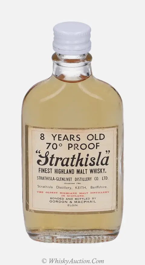 Strathisla Distillery Labels 8 ans – Gordon & MacPhail