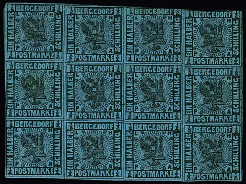 1/2 Sch. noir/bleu clair en bloc de 12, la rangée supérieure partiellement coupée et non oblitérée, les huit timbres inférieurs neufs sans charnière (Mi. pour deux blocs de quatre neufs sans charnière déjà 900,-)
