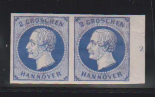 2 Gr. blau, postfrisches rechtes Randpaar (Rz. "2"), linke Marke Plattenfehler III (alleine Mi. 200,-), Fotoexp. Berger "einwandfrei"