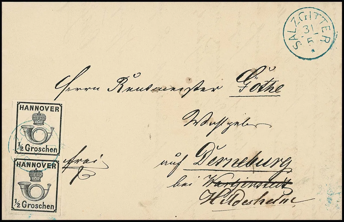 1/2 Gr. schwarz, breitrandig geschnittenes, senkrechtes Paar mit klarem blauem K1 "Salzgitter" (untere Marke kl. Blaustiftspur radiert) auf weißem Brief nach…
