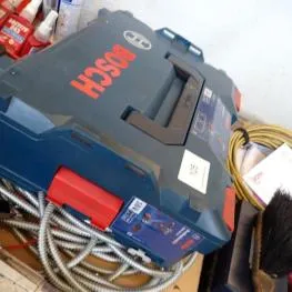 Cordless screwdriver, brand: Bosch