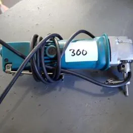 Angle drill Fabr.: Makita