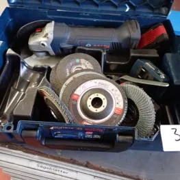 Cordless angle grinder Fabr.: Bosch
