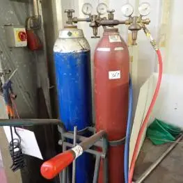 2 bouteilles de gaz