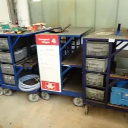 8 chariots de transport