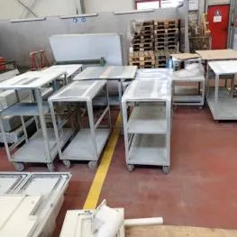Lot de chariots de rangement