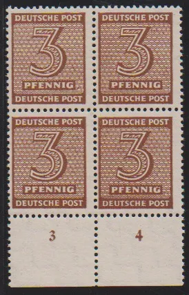 3 Pfg. orangebraun und 4 Pfg. blaugrau je im postfrischen Viererblock, sign. Ströh. Mi. 280,-
