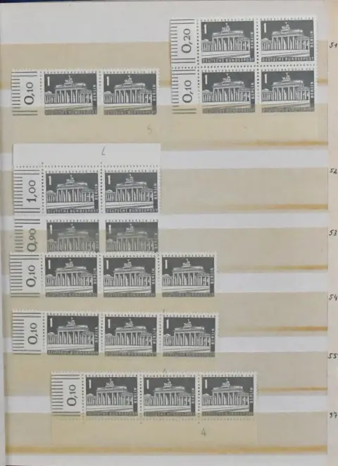 Berlin, printing notes, mint lot with among others 13 times no. 140DZ (Mi. 650,-), 141DZ, 182/83DZ (Mi. 120,-) etc., additionally some All. Bes. not charged. Rare offer