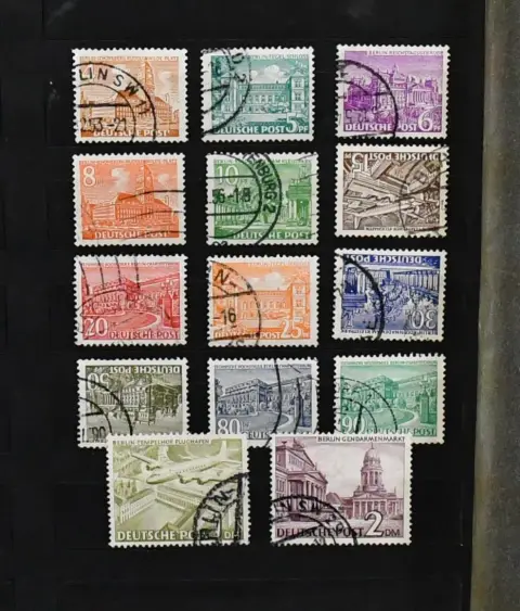 Berlijn, 1949/1980, verzameling gestempeld met o.a. nr. 70, 80/81, 101/7, 109 enz., van 1960-1980 bijna compleet, plus postfris met nr. 80/81, 91/100,…