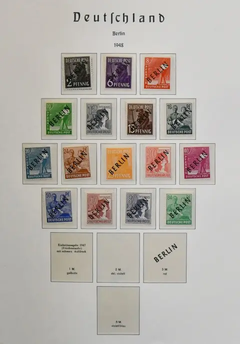 Берлин, 1948-1990, непогаш./негаш. коллекция в альбоме предварительной печати, от № 1/16, все проверены, № 71, 72/73, 75/79, 80/81, 82/86, 91/100, 101/105, с 1955 почти полностью. Mi. 1600,-