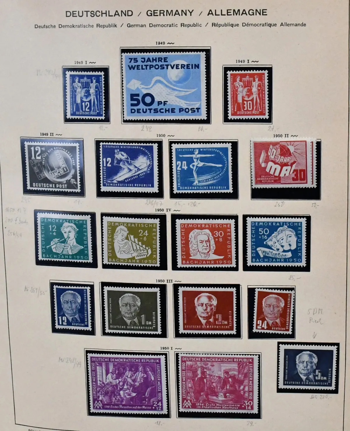 GDR, 1949/1975, complete collection from no. 242 in two Leuchtturm preprinted albums. Only block 8/9A/B unused, otherwise all mint, including no. 261/70, ...