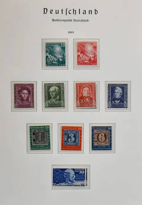 Bund, 1949-1998, weitgehend vollständige postfr. Slg. in drei Leuchtturm-Vordruckalben, ab Anfang mit Nr. 111/12, 113/15, 116/20, 121/22, 177/96, ab 1954 nach…