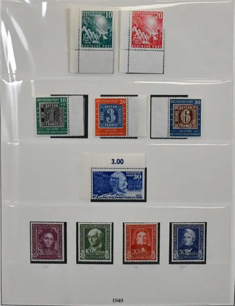 Bund, 1949-1973, prakticky kompl. sbírka nová bez nálepky (bez série Posthorn a několika nevýznamných hodnot) v předtiskovém albu Lindner-T, mj. č. 111/12 okraj archu, 113/15, 116 roh 1, 117/20, 121/22, 139/40 okraj archu, 143/46, 156/59, 173/76, Heuss I atd. Mi. cca 2700,-