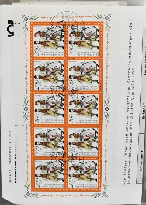 Bund, Slg. von gut 270 versch. gest. Zehnerbögen aus Post-Abo, sehr hoher ehem. Postpreis, dabei auch die hohen Dauerwerte sowie Heine mit Runen