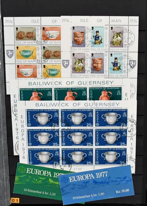 Europa-Union, CEPT, joint issues, used collection of about 150 different miniature sheets and approx. 30 different blocks from 1976/1988. Very high catalogue value!