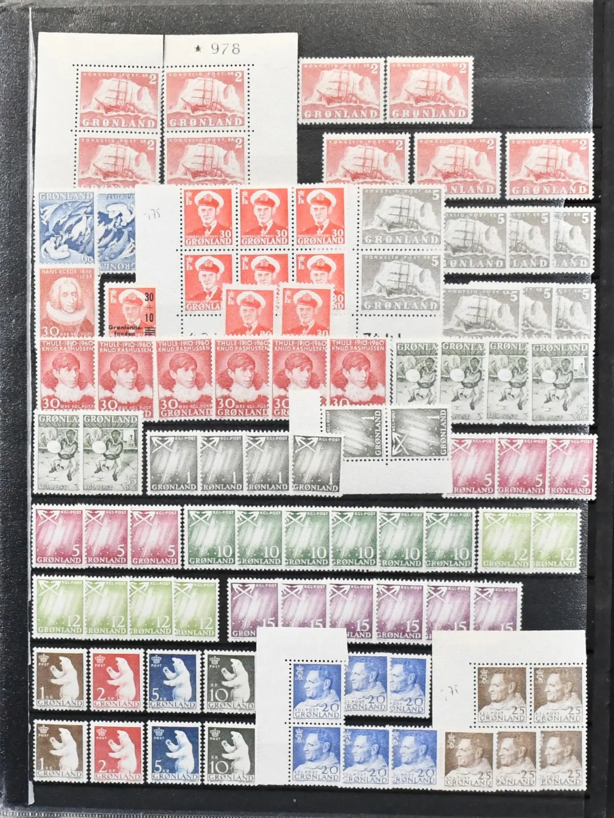 Greenland (main value) and Åland, clean mint subscription collection (the used part irrelevant) up to about 2004 with a nominal value equivalent to over 600 euros